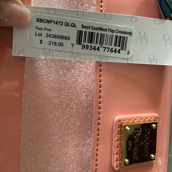 Dooney & Burke Small East/West crossbody 💝 - Picture 8 of 8